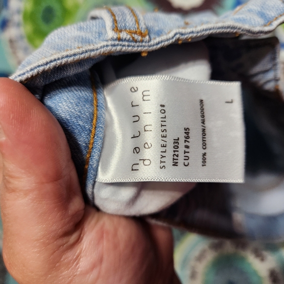 Light Blue Distressed Jean Shorts - Picture 5 of 7